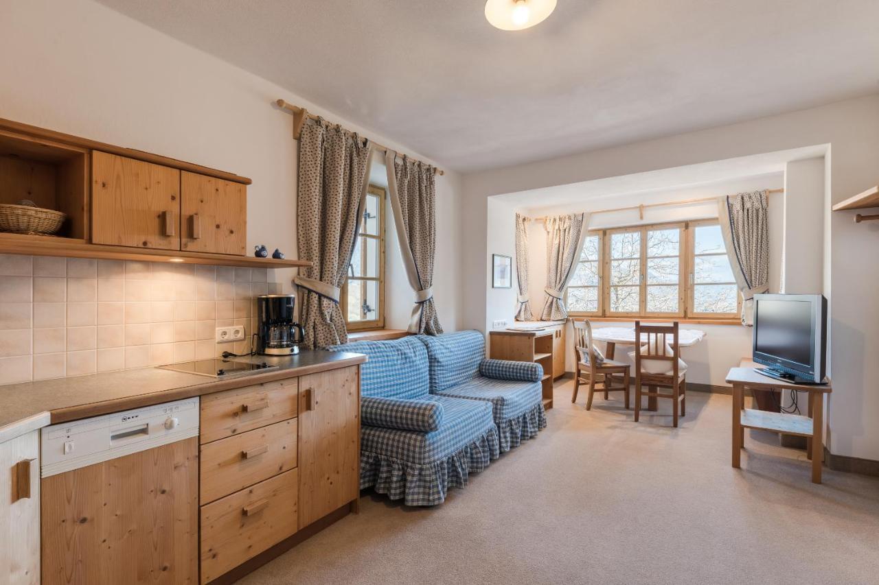 Huber Unterm Baum Appartement Algund Kamer foto
