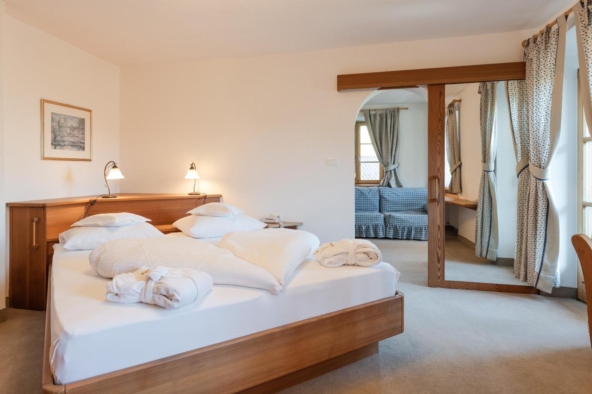 Huber Unterm Baum Appartement Algund Kamer foto