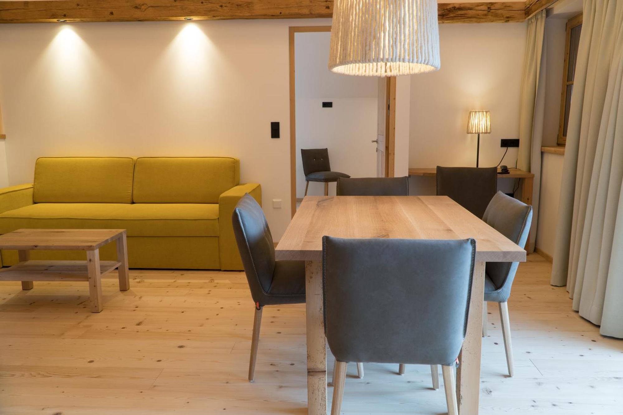 Huber Unterm Baum Appartement Algund Kamer foto